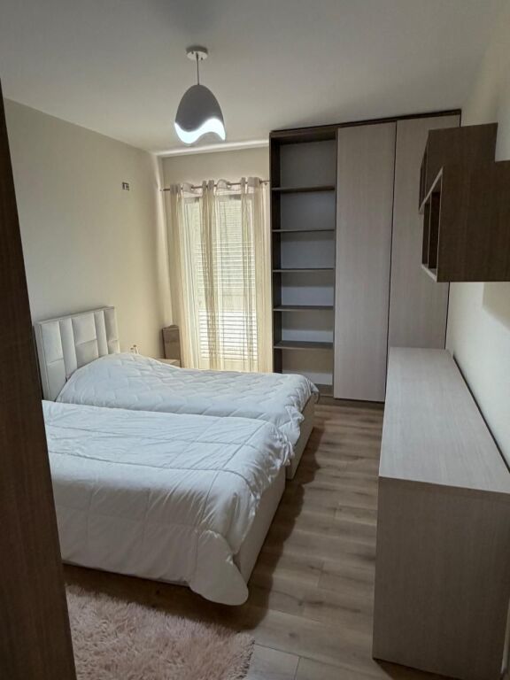 🏡 Shitet Apartament 2+1+2 në Fresk, pranë Restorant Murages – Ballkon i Madh 14 m², 170.000 €