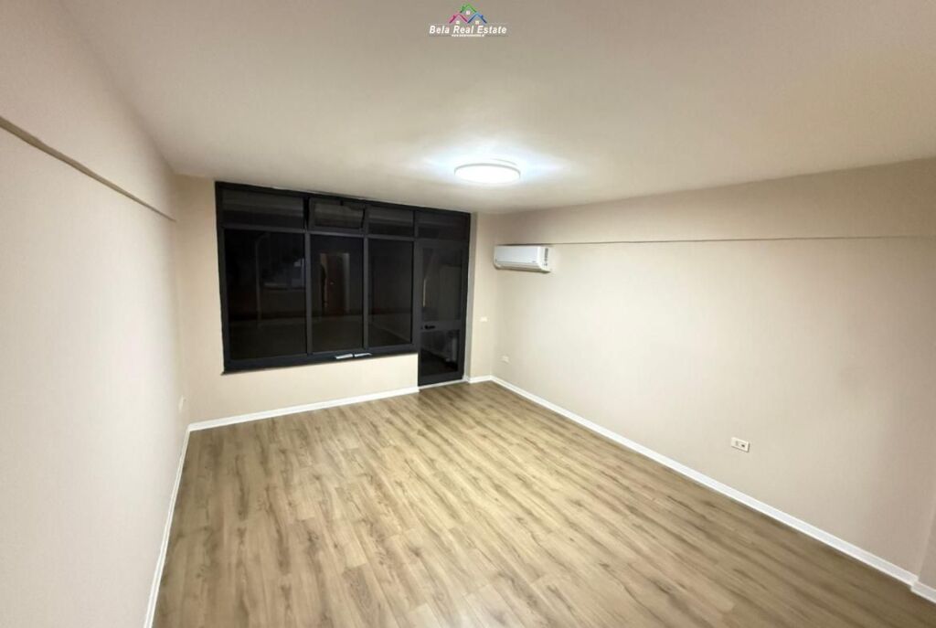 Zyre\Duplex me qera ne Qender (ID BZ2645) Tirane