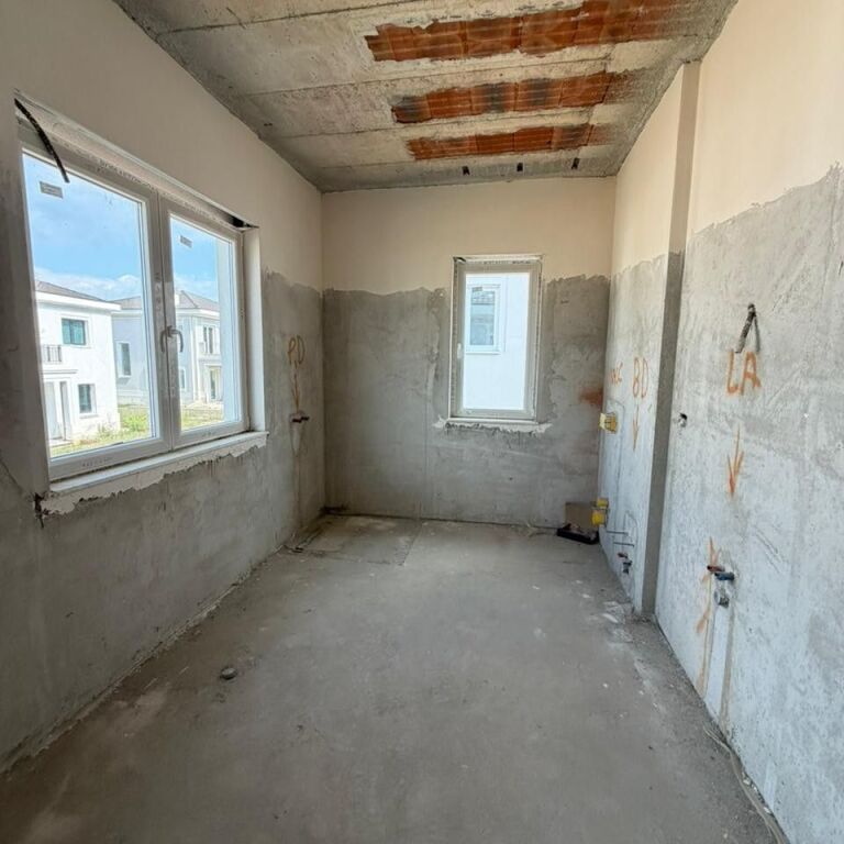 🏡🔥 SUPER PRICE – Luxury Villa with Pool for Sale in Rolling Hills 2 🔥🏡