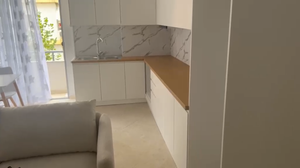 Apartment 1+1 for rent at Univers City !