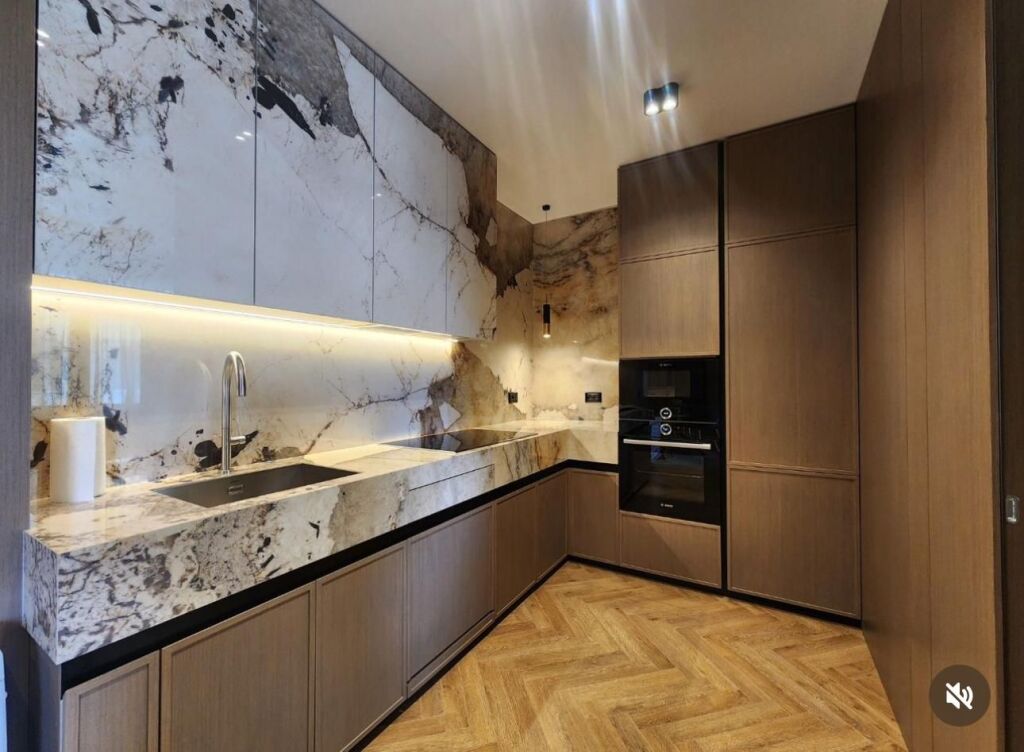 Apartament (2+1)Luxoz me Qera ne Myslym Shyr (ID 52215001)