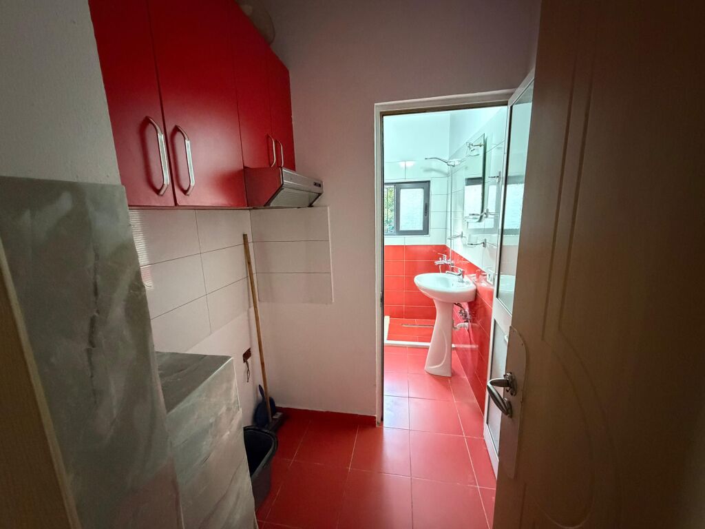 📣 QERA Apartament 2+1 📍 Prane Oxhakut 🛣️ Rruga “Kongresi i Manastirit”, Tirane ✨