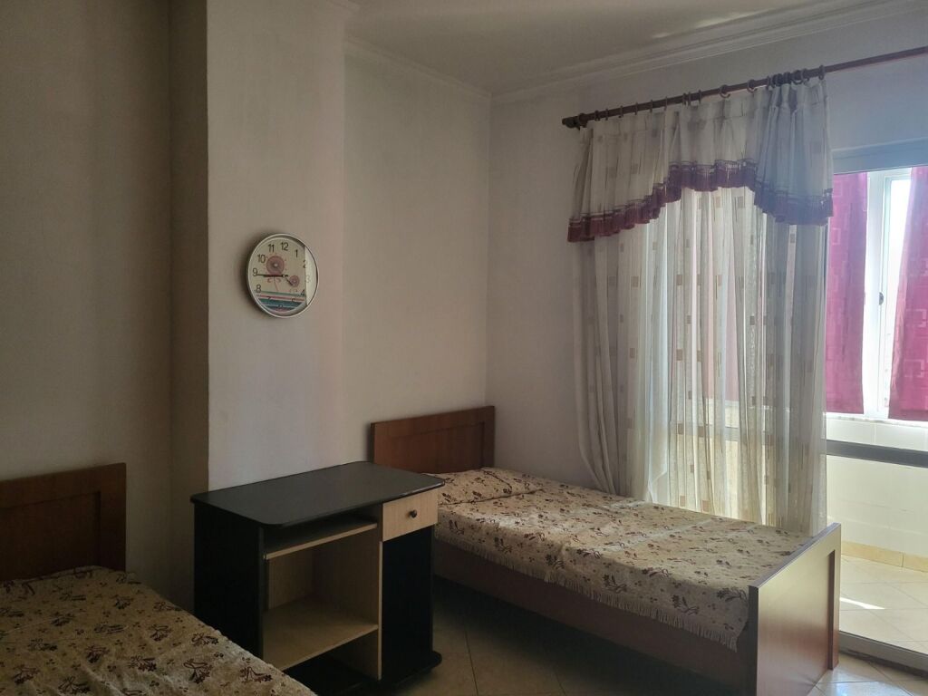 AFFITTASI APPARTAMENTO 2+1 ASTIR