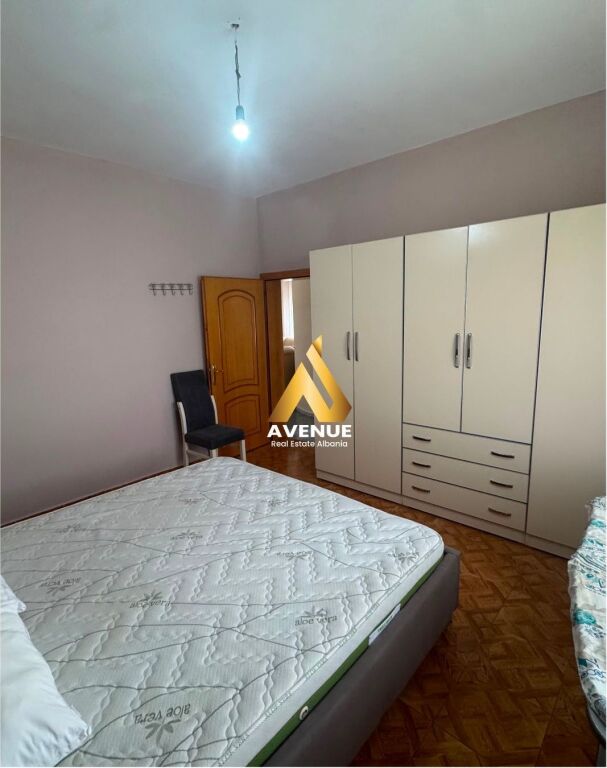 Appartamento in Affitto, 2+1+ Cucina separata, vicino alla Residenza Fiori Di Bosko, Tirana