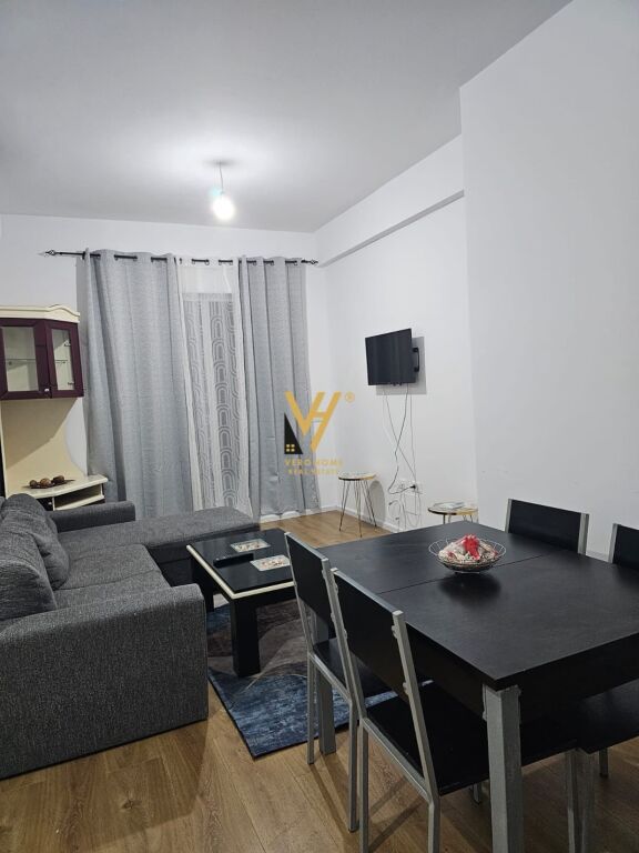 JEPET APARTAMENT 1+1+BLK ME QERA TEK KAIMI, ALI DEMI 40.000 LEKE
