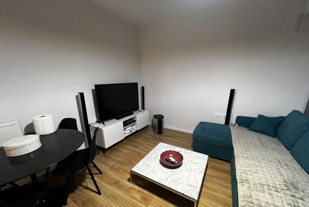 Qera | Shtëpi private 1 + 1 | Tregu Elektrik | 600 €/muaj