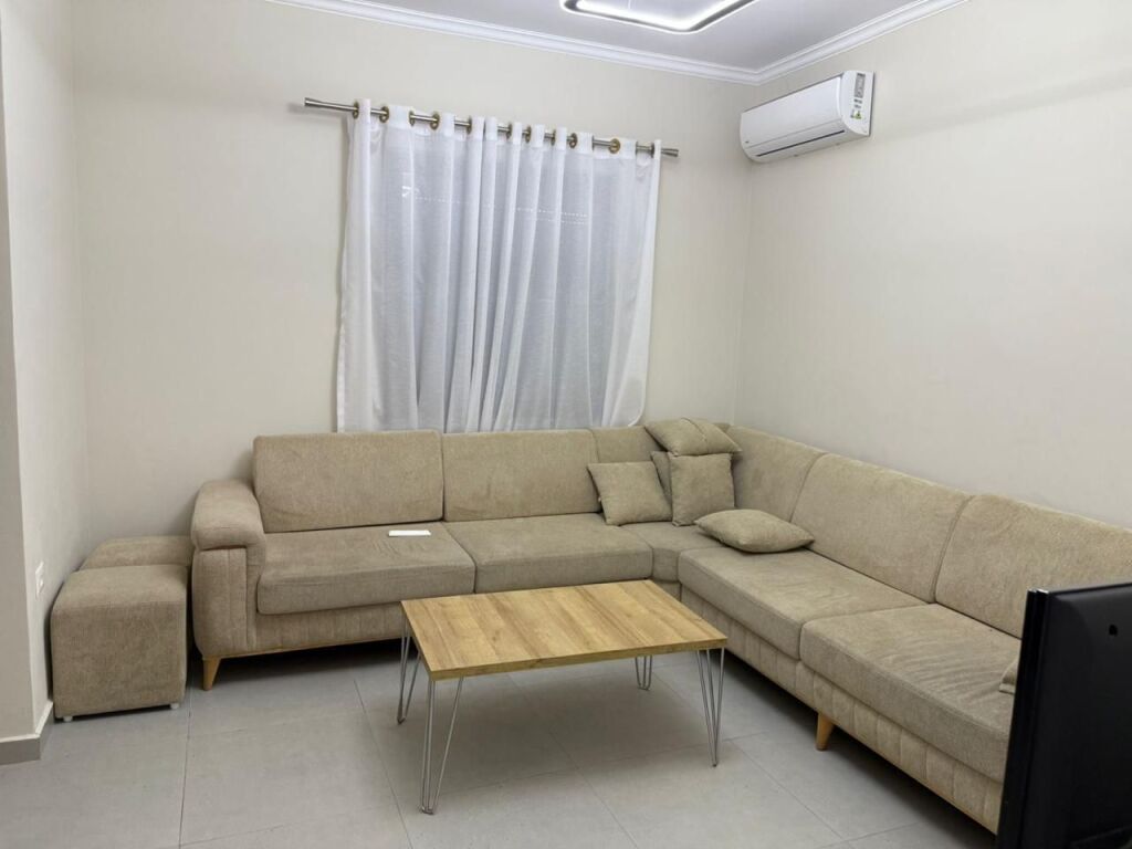 Affittiamo villa di 1 piano 3+1+2 a Sauk te Ri