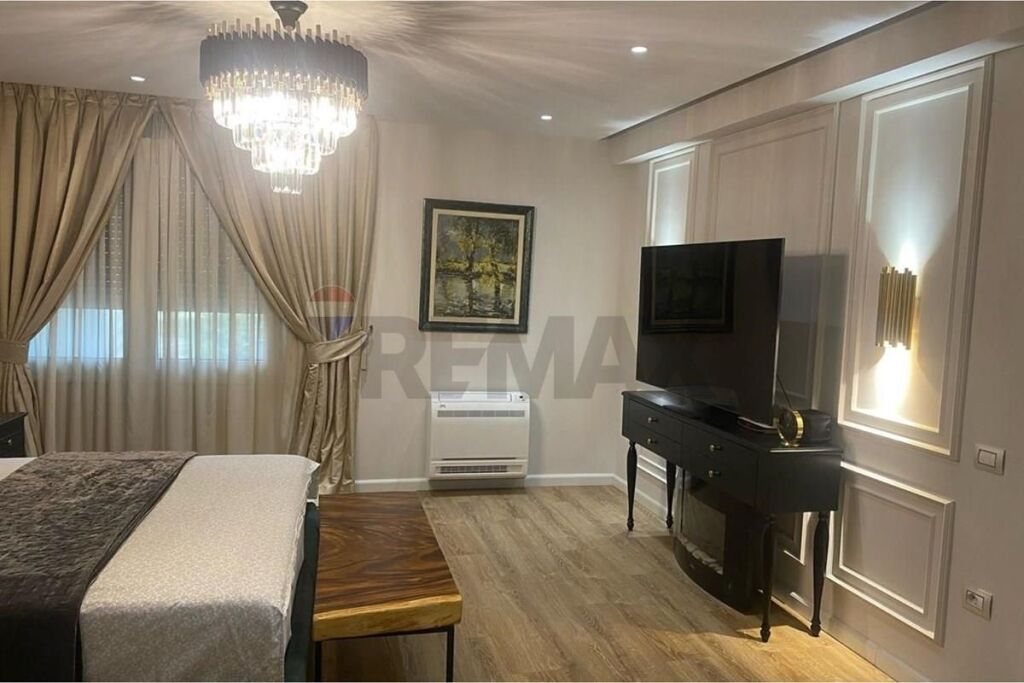 VILLA CON PISCINA IN AFFITTO A KODRA DIELLIT!