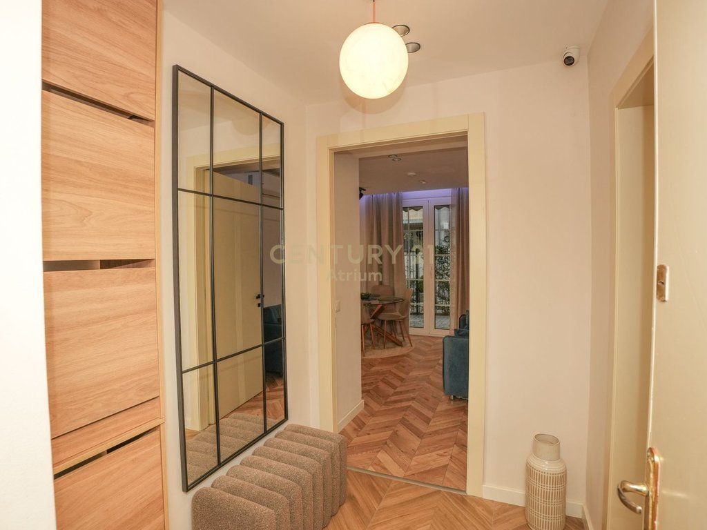 SHITET APARTAMENT I NDARE NE 1+1 DHE STUDIO PRANE BULEVARDIT TE RI 210,000 € - Widok 5