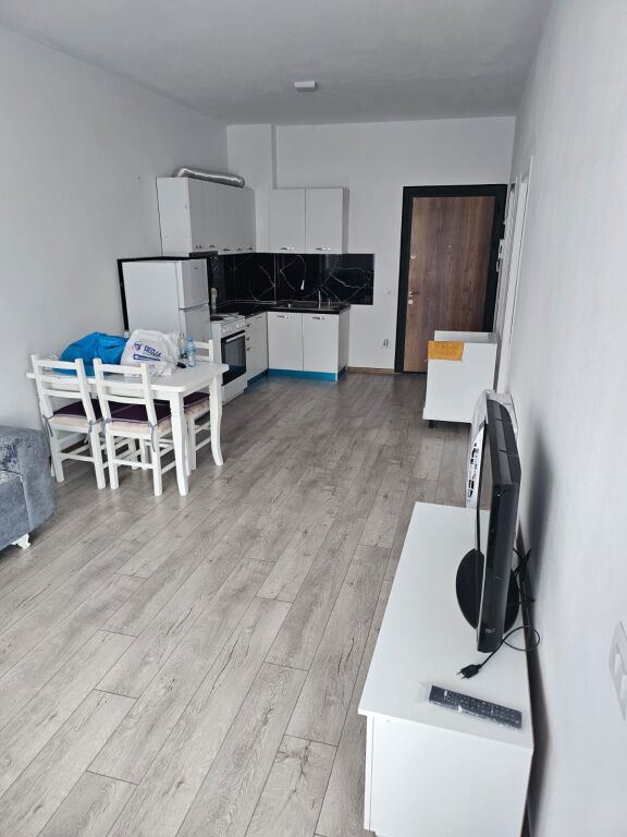 🏡 Appartamento 1+1 in Affitto con Parcheggio 🚗 📍 Paskuqan 💰 Prezzo: 40.000 lek/mese