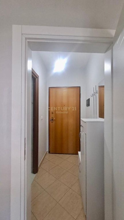Appartamento 1+1 In Affitto a Xhamllik 450 € /Mese
