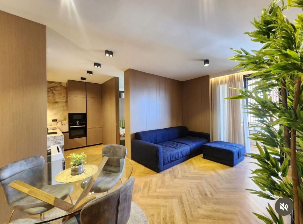 Apartament (2+1)Luxoz me Qera ne Myslym Shyr (ID 52215001)