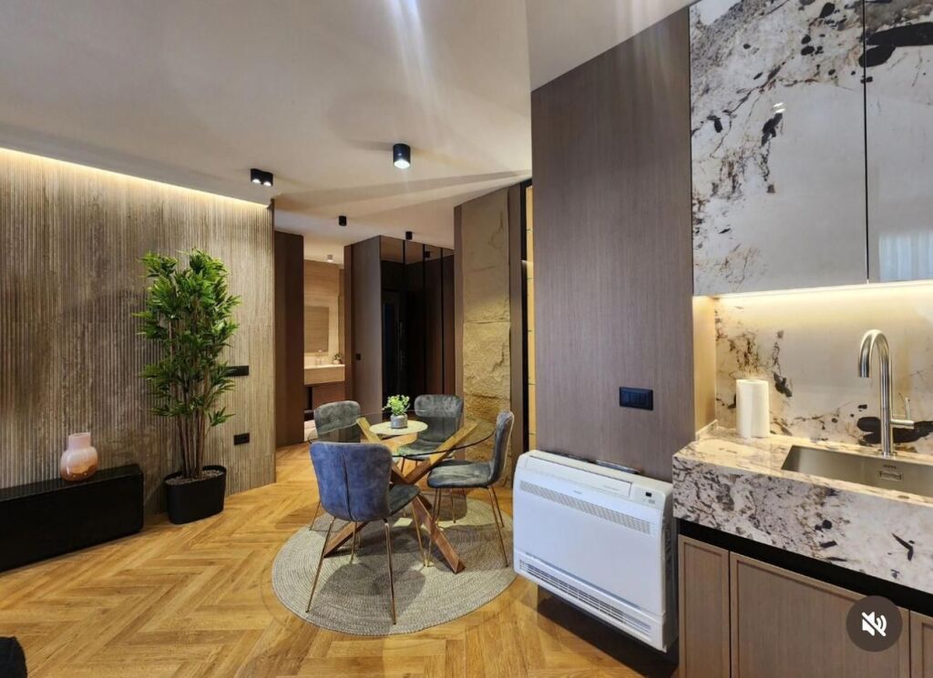 Apartament (2+1)Luxoz me Qera ne Myslym Shyr (ID 52215001)
