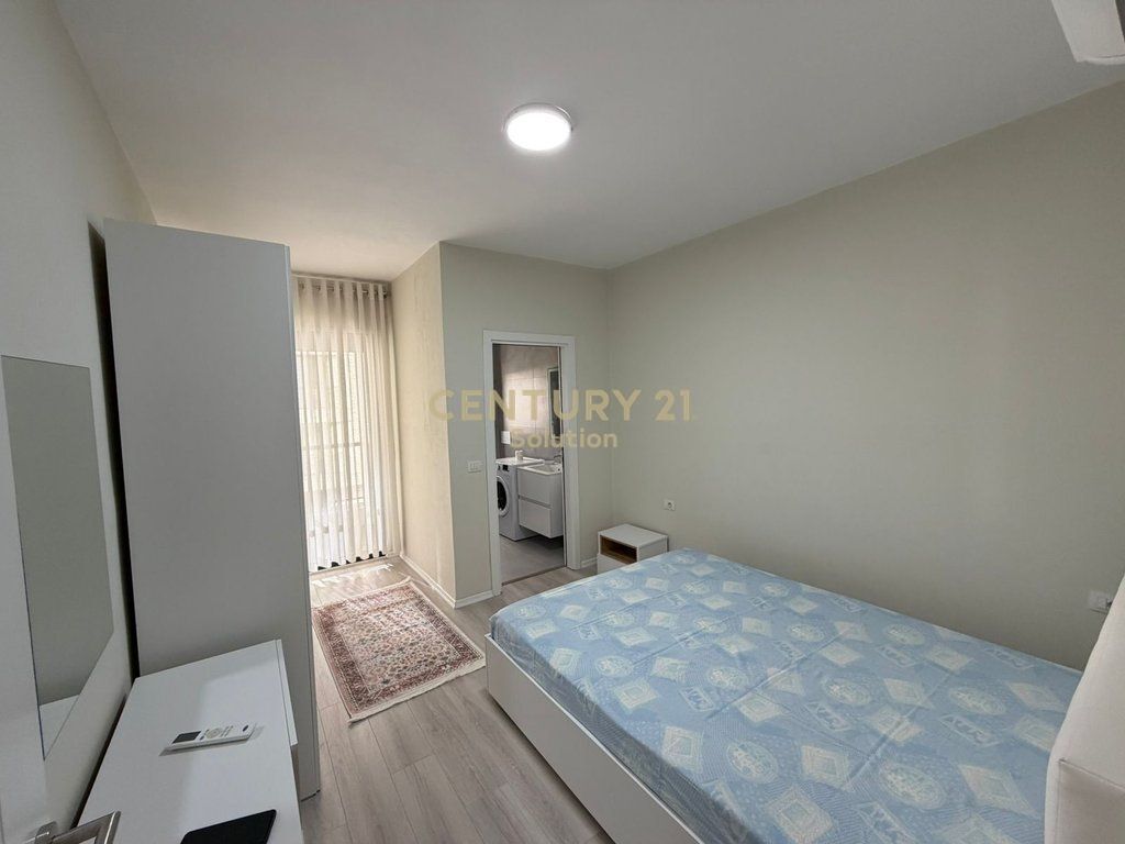 APARTAMENT 2+1+2 +PARKING OPSIONAL PER SHITJE TEK RRUGA E DURRESIT ! 278,000 €