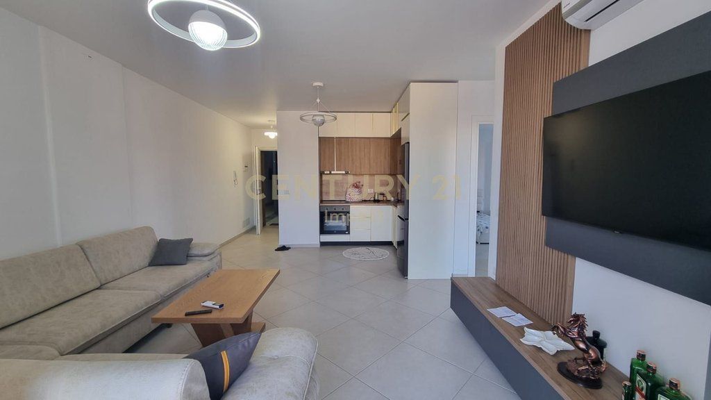 APPARTAMENTO 2+1+2 CON POSTO AUTO, IN AFFITTO PRESSO FIORI DI BOSCO! 850 € /Mese