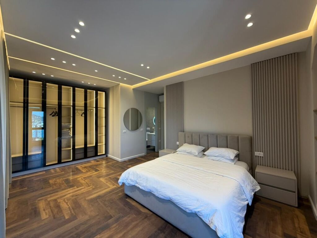 Appartamento 2+1 in affitto presso Garden Buliding Residence a 21 Dhjetori.