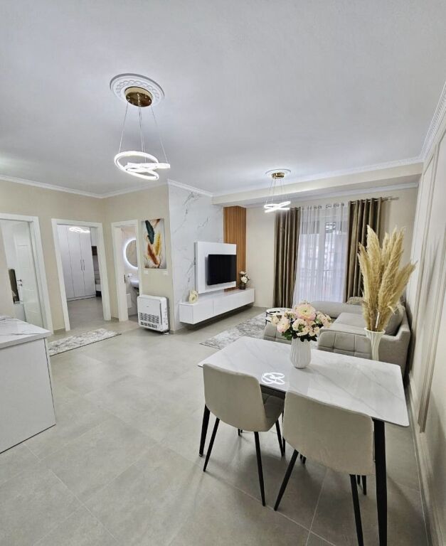 Affitto | Apartament 2 + 1 | Astir | 600 €/mese