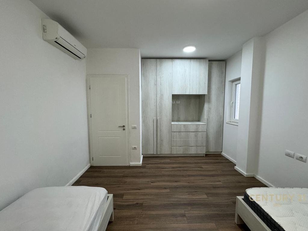 AFFITTASI APPARTAMENTO 2+1+POSTO AUTO VICINO AL GIARDINO BOTANICO! 750 € /Mese