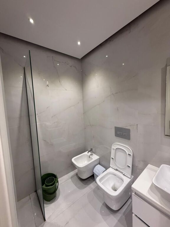 Apartament 2+1 me qera, Bllok.