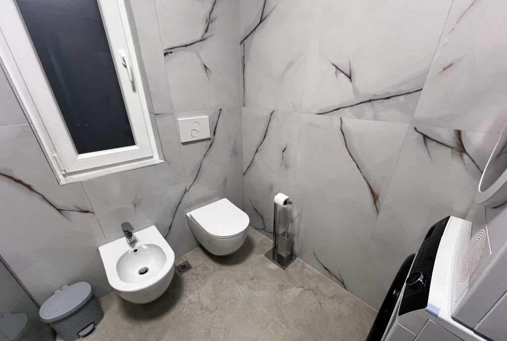 Qera | Shtëpi private 1 + 1 | Tregu Elektrik | 600 €/muaj