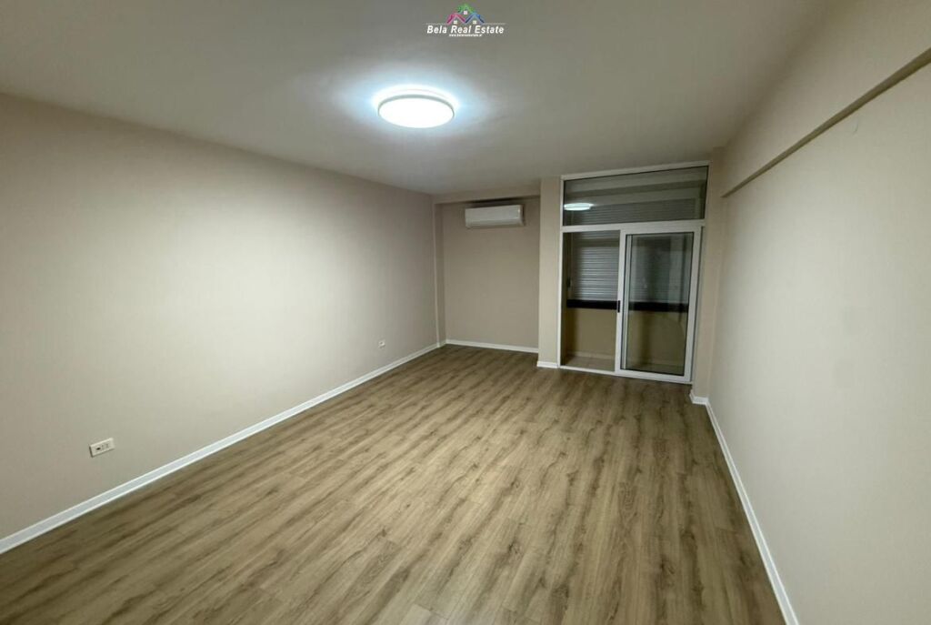 Zyre\Duplex me qera ne Qender (ID BZ2645) Tirane