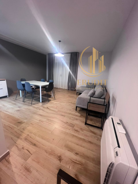 🏡 Appartamento in Affitto a Lungomare, Vlora  Prima Linea Mare 🌊