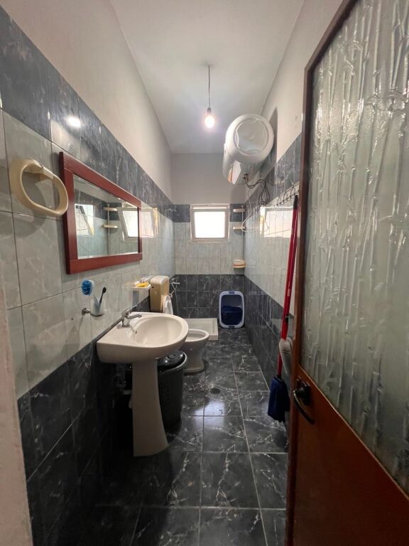 APPARTAMENTO 1+1 IN AFFITTO Yzberisht  40.000 Lek/Mese
