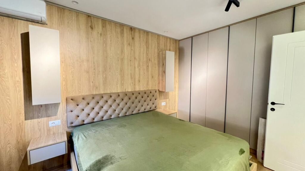 IN AFFITTO: Appartamento 1+1 📍 Komuna e Parisit (Vicino al Bar Oslo) – 2° Piano – 70.000 Lek/Mese – 70 m² – 100% Nuovo e Recentemente Ristrutturato ✨