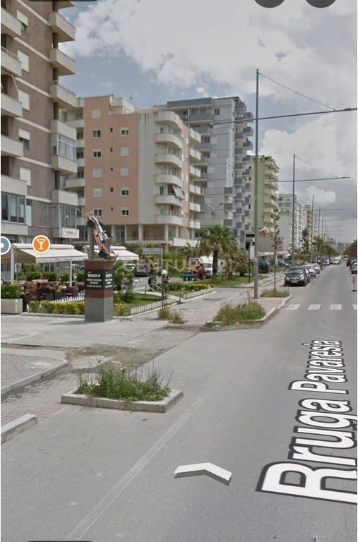 LOCALE COMMERCIALE IN VENDITA SULLA SPIAGGIA STRADA PRINCIPALE, RROTA E KUQE. Durrës !