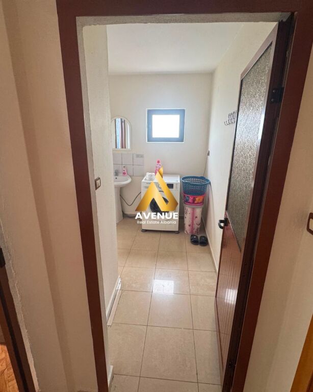 Appartamento in Affitto, 2+1+ Cucina separata, vicino alla Residenza Fiori Di Bosko, Tirana