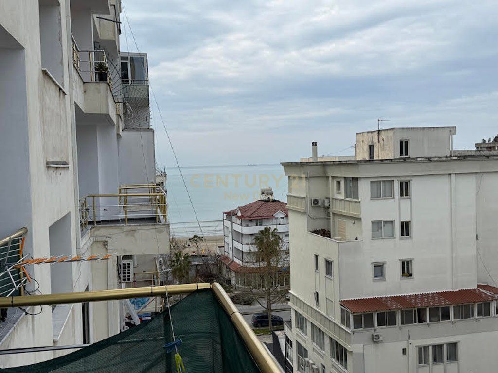2+1+veranda in vendita a Rrota e Kuqe