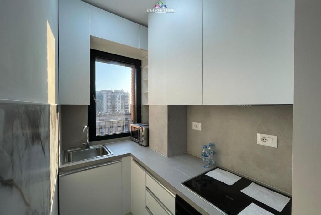 Appartamento In Affitto 1+1+Studio Vicino al ex Mercato Elettrico (ID B2101427) Tirana