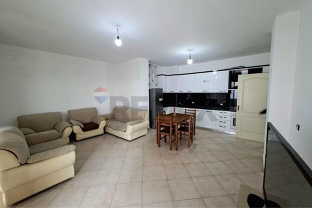 Apartment 2+1 for sale in Yzberisht