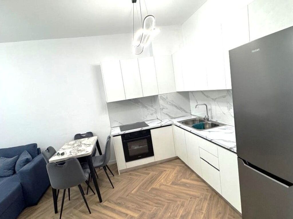 🏡 Appartamento 1+1 + posto auto in affitto a Golden Park 📍