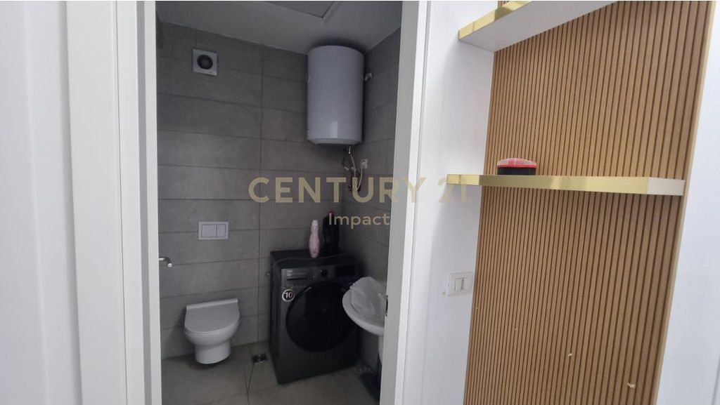 APPARTAMENTO 2+1+2 CON POSTO AUTO, IN AFFITTO PRESSO FIORI DI BOSCO! 850 € /Mese