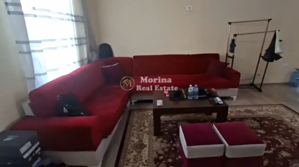 Rent | Shtëpi private 2 + 1 | Spitali Amerikan 2 | 500 €/month