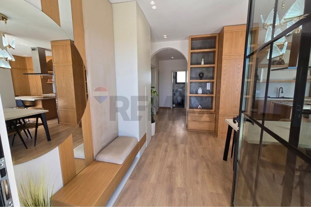 One-story villa for sale in Paskuqan