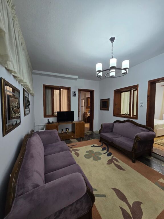 3+1, shtepi private, xhamllik, 500 mije leke