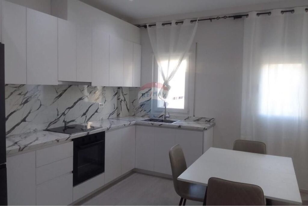 Appartamento - In Affitto - Kodra e Priftit, Tirana(ID: 530221064-125)