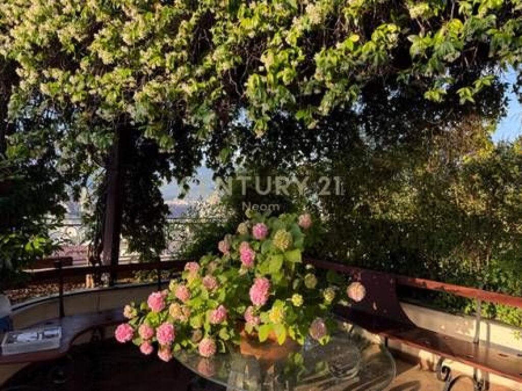 Apartment 3+1+3 Penthouse with Panoramic View from Tirana for Sale