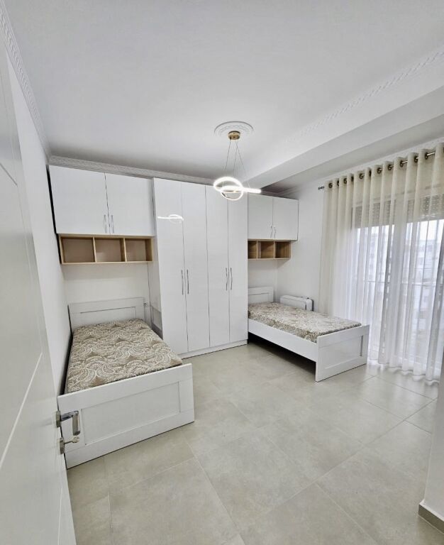 Affitto | Apartament 2 + 1 | Astir | 600 €/mese