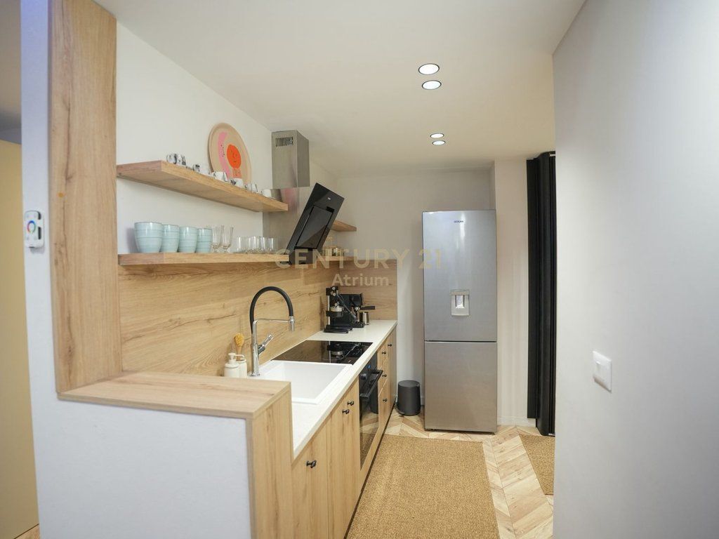 SHITET APARTAMENT I NDARE NE 1+1 DHE STUDIO PRANE BULEVARDIT TE RI