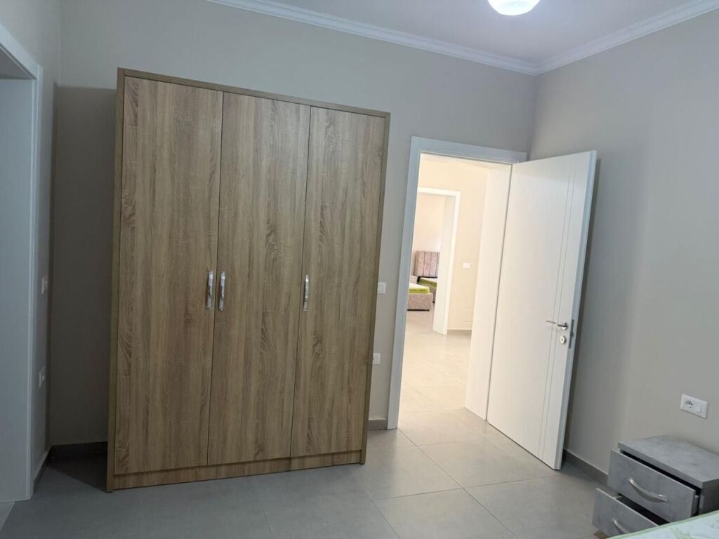 Villa 3+1, new sauk near the mosque, with parking, 800 euros