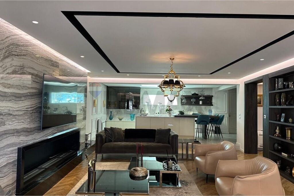 VILLA CON PISCINA IN AFFITTO A KODRA DIELLIT!