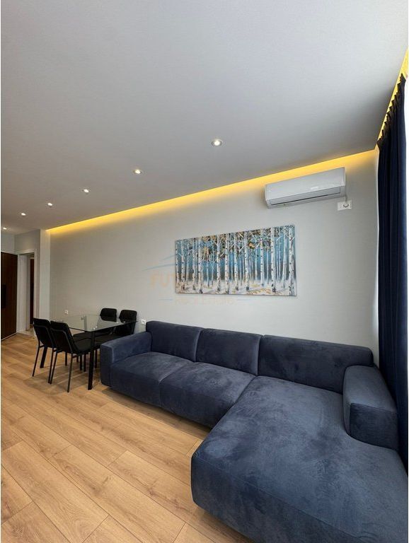 SHITET APARTAMENT 1+1 NE MYSLYM SHYR