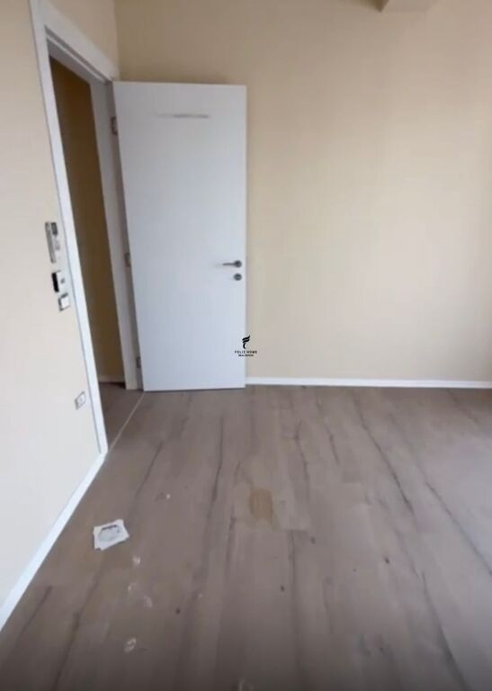 UFFICIO IN AFFITTO 125 M2 VIA DIBRA 800 EURO FH-77034