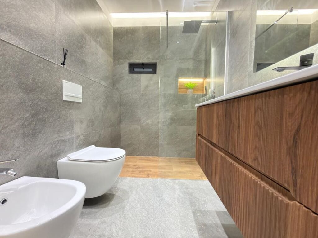 Apartament 2+1+2 ne shitje tek Zogu u Zi!