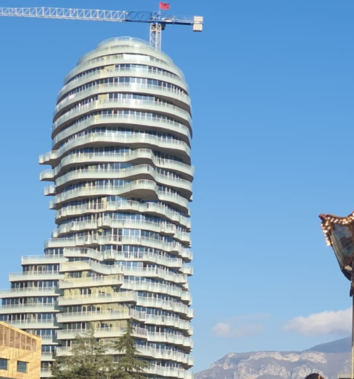 Apartment 1+1 for sale – TIRANA'S ROCK, Skënderbej Square
