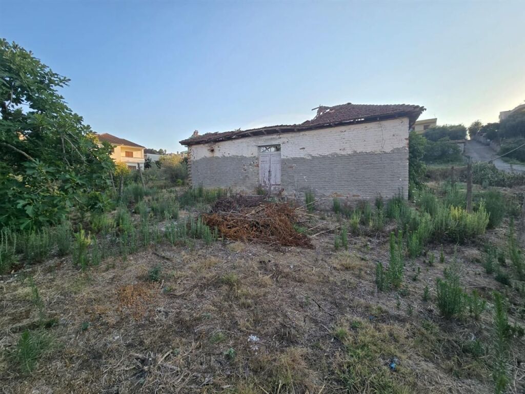 TERRENO + EDIFICIO IN VENDITA A PLEPA SHKALLNUR DURRES