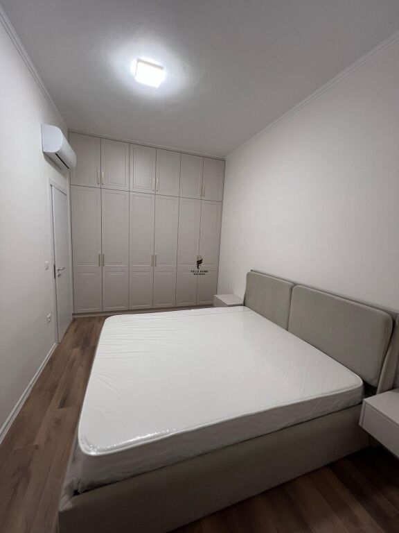 APARTAMENT ME QERA 1+1 LAPRAKE 55.000 LEKE FH-76988